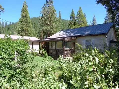 59666 Forest Ln, Cromberg, CA 96103 photo 2