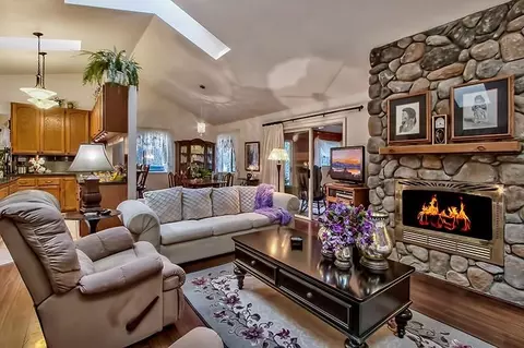 877 Goldridge Dr, Graeagle, CA 96103 photo 5