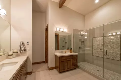 10789 Labelle Ct, Truckee, CA 96161 photo 10