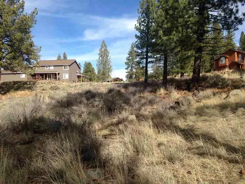 15700 Sherbourne Ct, Truckee, CA 96161 photo 9
