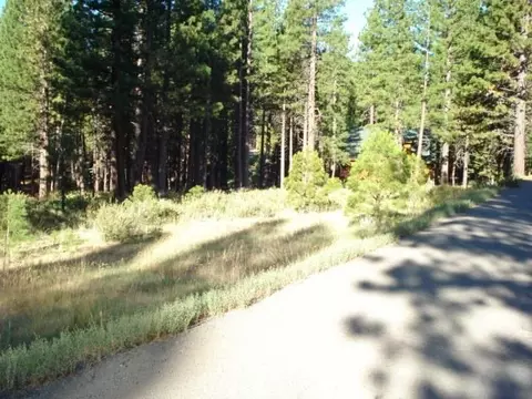 405 Main St, Calpine, CA 96124 photo 9