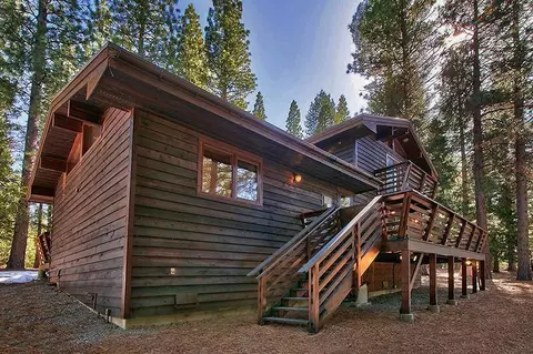 2233 Orchard Ridge Loop, Clio, CA 96106 photo 2