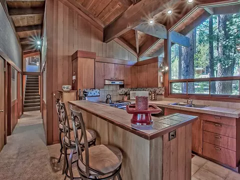 200 Forest Glen Rd, Olympic Valley, CA 96146 photo 9