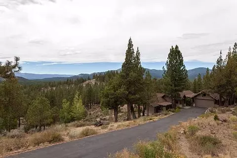 696 Dancing Bears, Clio, CA 96106 photo 1