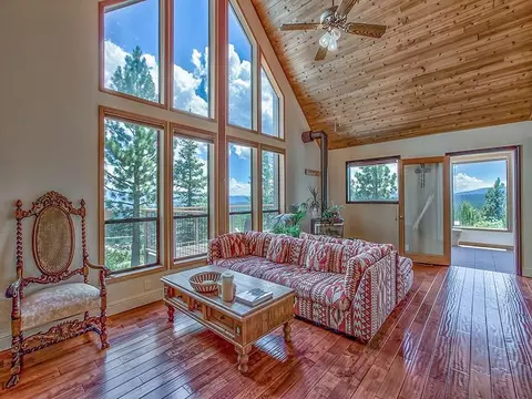 12958 Pinnacle Loop, Truckee, CA 96161 photo 10