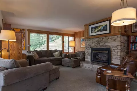 1840 Apache Ct, Olympic Valley, CA 96146 photo 7