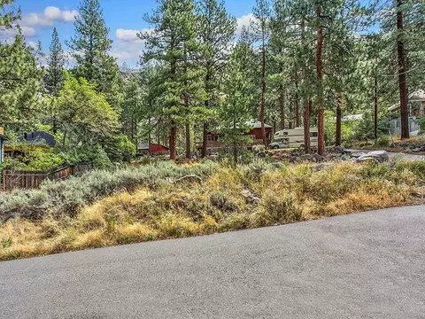 22178 Cedar St, Floriston, CA 96111 photo 4