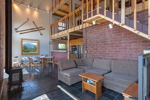 12677 Pinnacle Loop, Truckee, CA 96161 photo 4