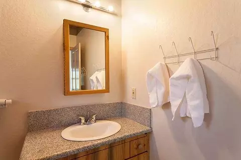 12677 Pinnacle Loop, Truckee, CA 96161 photo 9