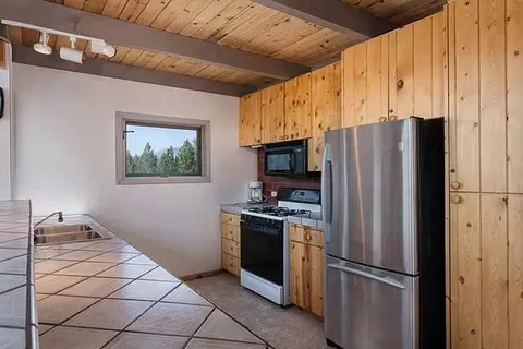 12677 Pinnacle Loop, Truckee, CA 96161 photo 6