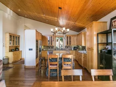 12613 Pinnacle Loop, Truckee, CA 96161 photo 3