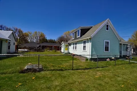 411 First St, Loyalton, CA 96118 photo 1