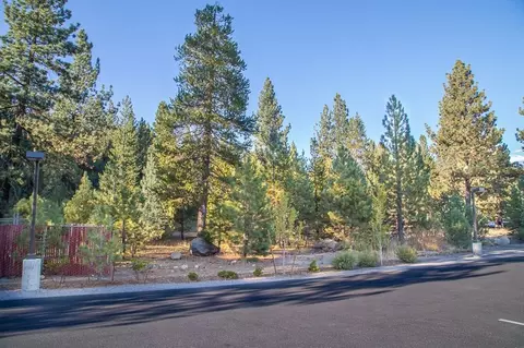 11798 Donner Pass Rd, Truckee, CA 96161 photo 2