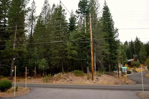 13447 Pathway Ave, Truckee, CA 96161 photo 4