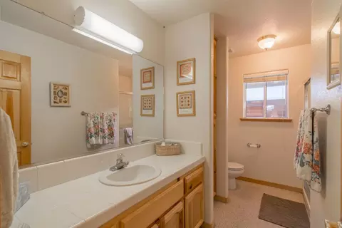 11754 Chalet Rd, Truckee, CA 96161 photo 9