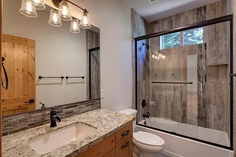 14268 Pathway Ave, Truckee, CA 96161 photo 8