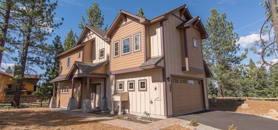 10262 Fall Ct, Truckee, CA 96161 photo 1