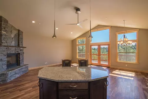 14548 Alder Creek Rd, Truckee, CA 96161 photo 4