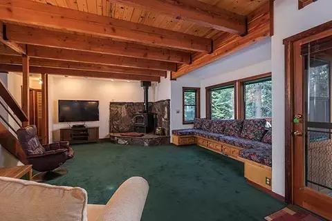 12735 Skiview Loop, Truckee, CA 96161 photo 3