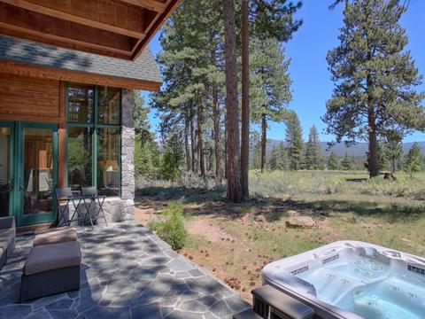 13103 Lookout Loop, Truckee, CA 96161 photo 1