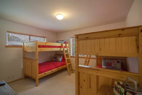 13897 Skiview Loop, Truckee, CA 96161 photo 12