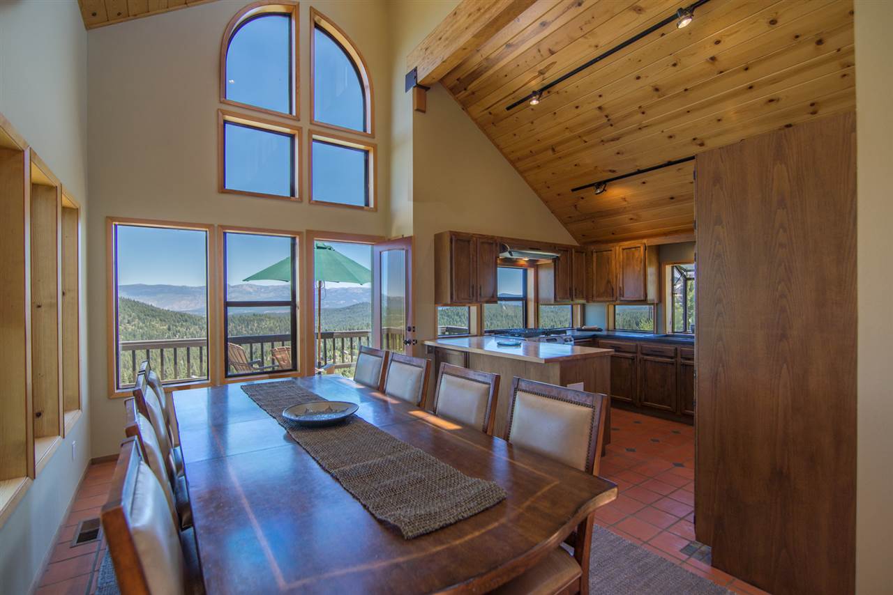 13097 Pinnacle Loop, Truckee, CA 96161 photo 5
