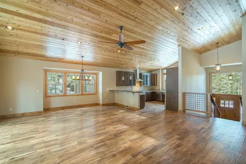13461 Pathway Ave, Truckee, CA 96161 photo 4