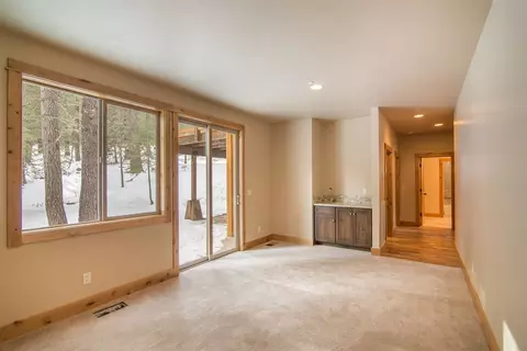 13461 Pathway Ave, Truckee, CA 96161 photo 11
