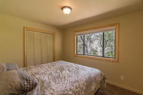 22156 Cedar St, Floriston, CA 96111 photo 11