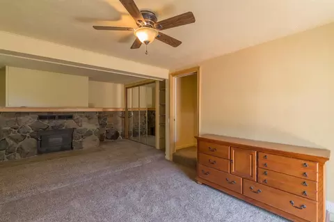 22156 Cedar St, Floriston, CA 96111 photo 9