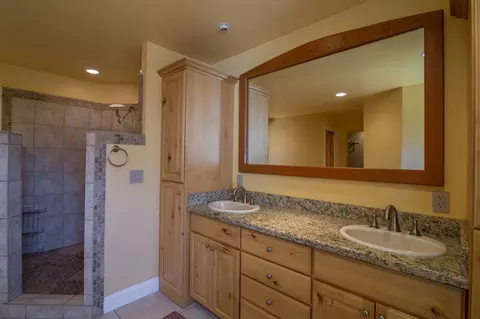 11621 Ridge Rd, Truckee, CA 96161 photo 10