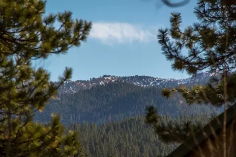 16096 Woodbridge Ct, Truckee, CA 96161 photo 4