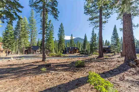 10426 Thunderbird Ct, Truckee, CA 96161 photo 1