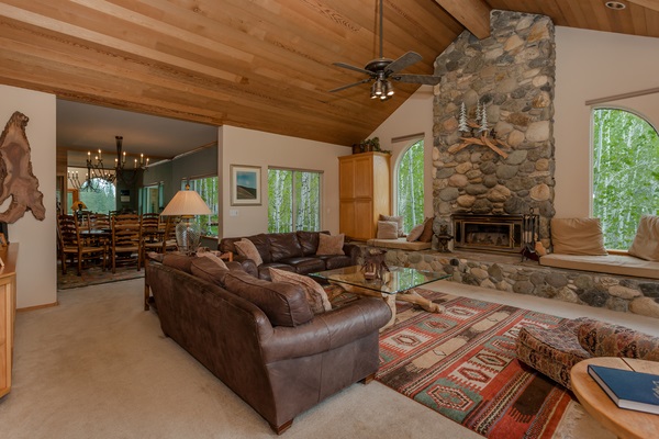 127 Basque, Truckee, CA 96161 photo 6