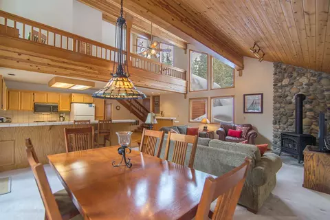 12681 Skiview Loop, Truckee, CA 96161 photo 5