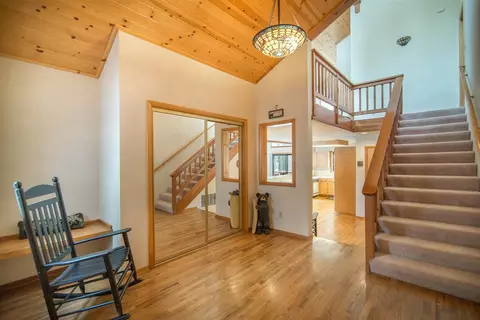 12681 Skiview Loop, Truckee, CA 96161 photo 2