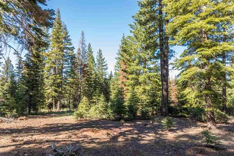8400 Valhalla Dr, Truckee, CA 96161 photo 4
