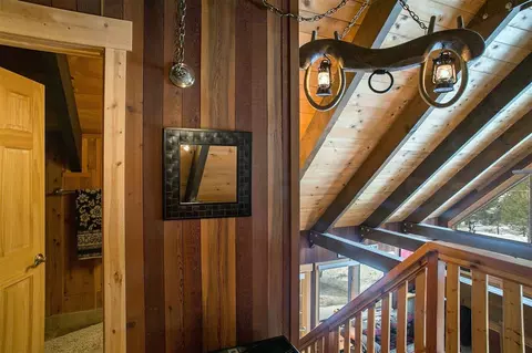 10463 Iris Rd, Truckee, CA 96161 photo 6
