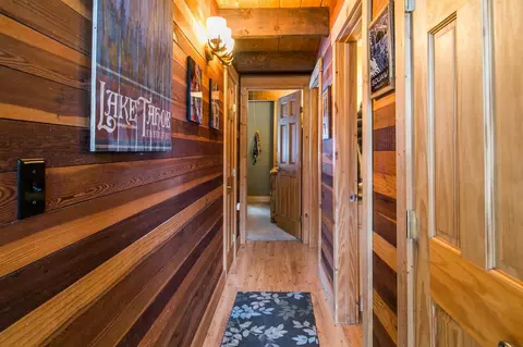 10463 Iris Rd, Truckee, CA 96161 photo 9