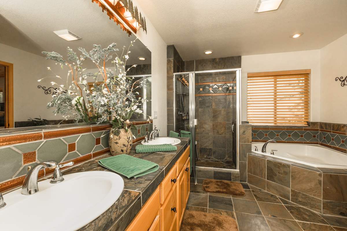 13065 Ski View Loop, Truckee, CA 96161 photo 7