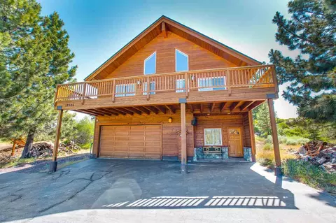 12596 Pinnacle Loop, Truckee, CA 96161 photo 1