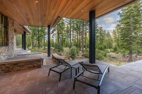 8348 Valhalla Dr, Truckee, CA 96161 photo 14
