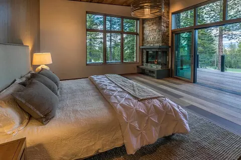 8348 Valhalla Dr, Truckee, CA 96161 photo 8