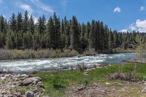 10287 E River St, Truckee, CA 96161 photo 4