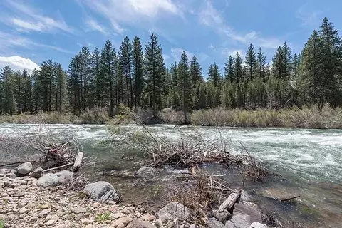 10297 E River St, Truckee, CA 96161 photo 8