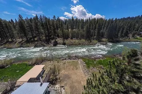 10297 E River St, Truckee, CA 96161 photo 3