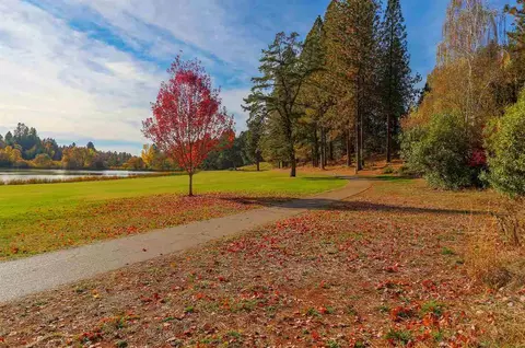 11244 Lower Cir, Grass Valley, CA 95949 photo 6