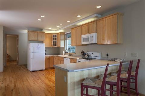 13635 Donner Pass Rd, Truckee, CA 96161 photo 2