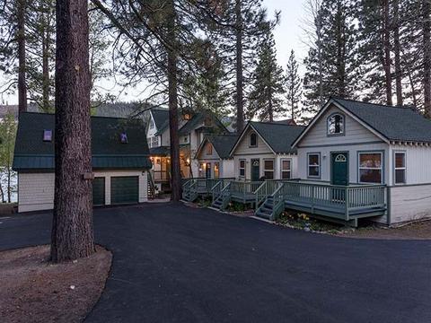 13635 Donner Pass Rd, Truckee, CA 96161 photo 14