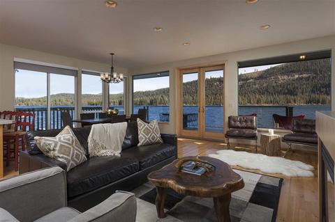 13635 Donner Pass Rd, Truckee, CA 96161 photo 4